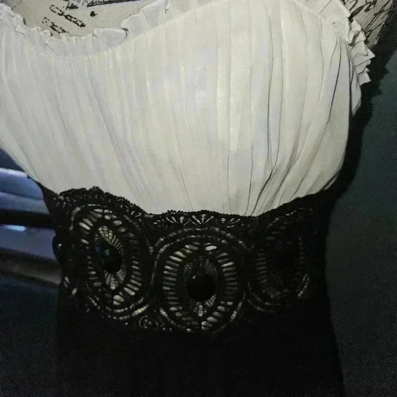 Democracy Womans Spaghetti Strap Dress Size 8 - Picture 4 of 10